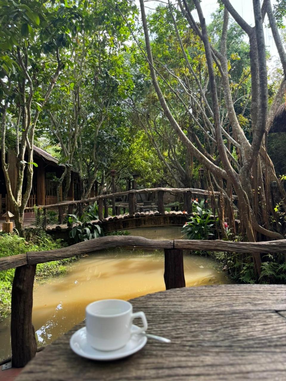 Bamboo Eco Village Can Tho Exterior photo